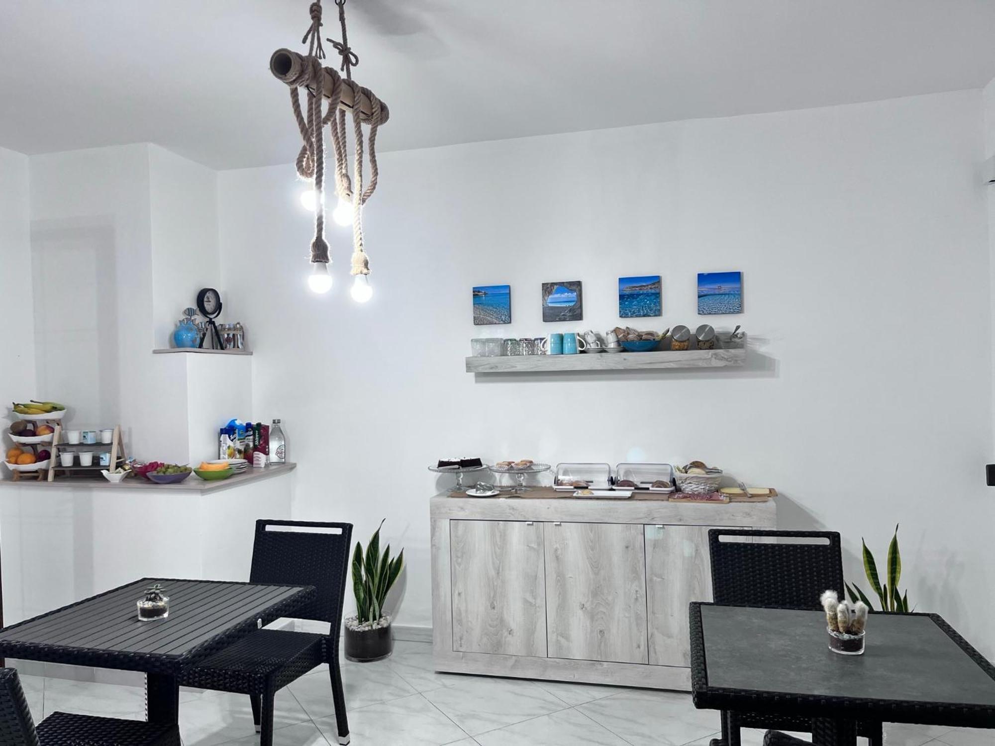 B&B I Colori Dell'Isola Porto Torres Zewnętrze zdjęcie