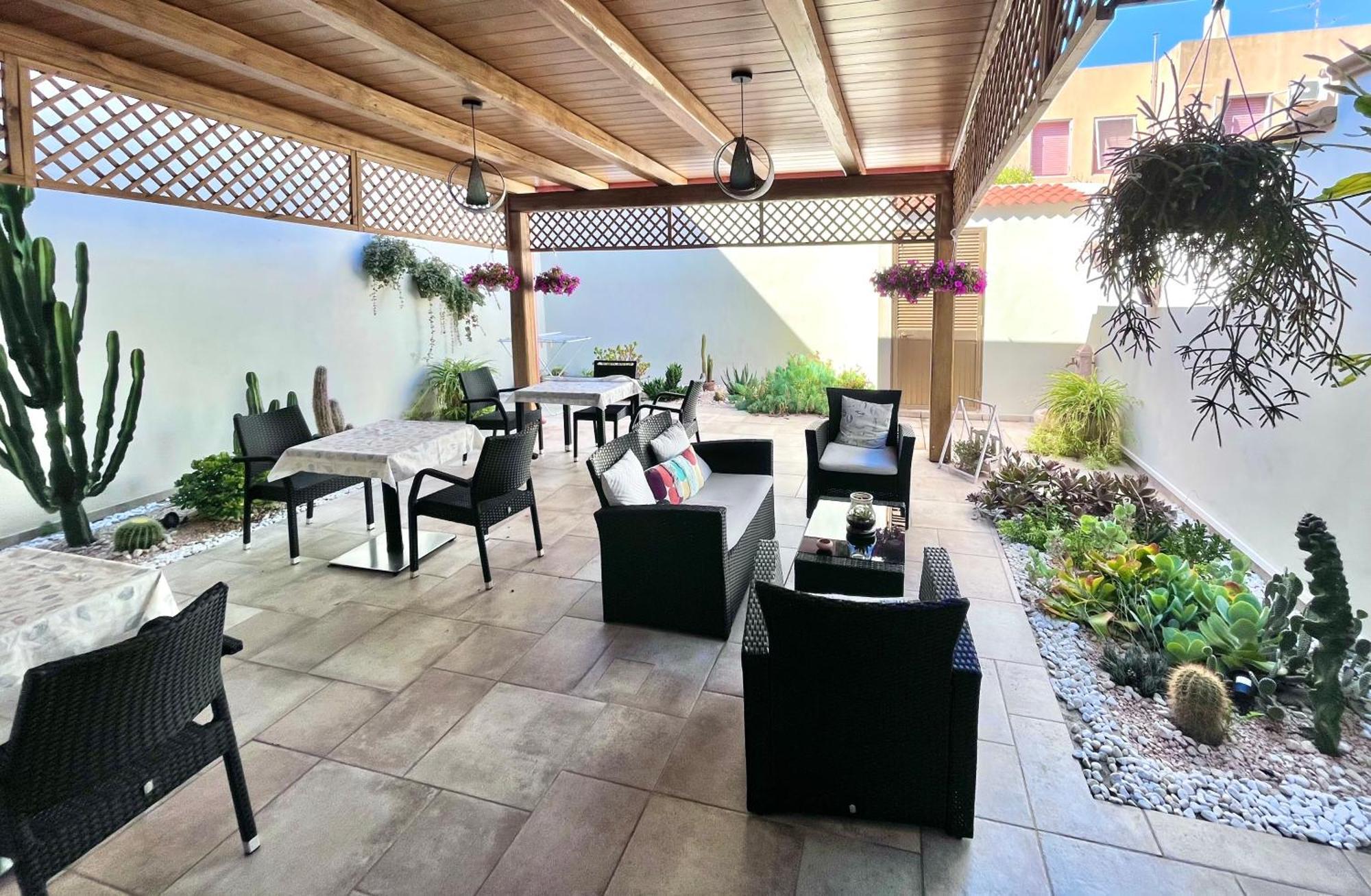 B&B I Colori Dell'Isola Porto Torres Zewnętrze zdjęcie